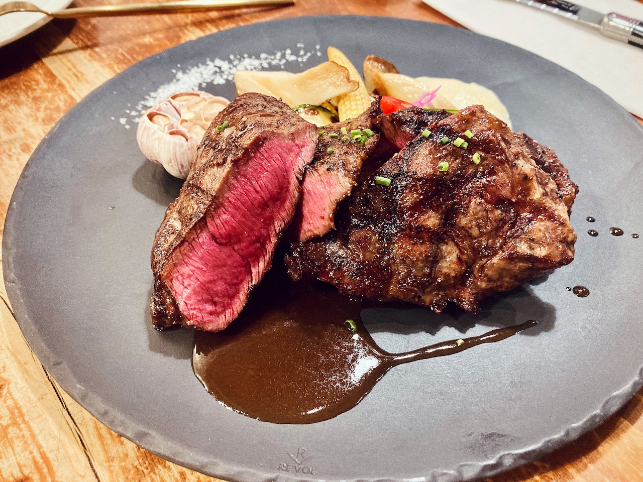 Rhino-beef-steak 炭烤牛排